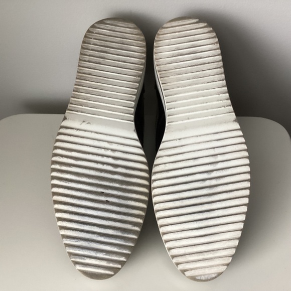 Black Patent Leather Wingtip Oxford Shoes - 7M - Picture 12 of 12